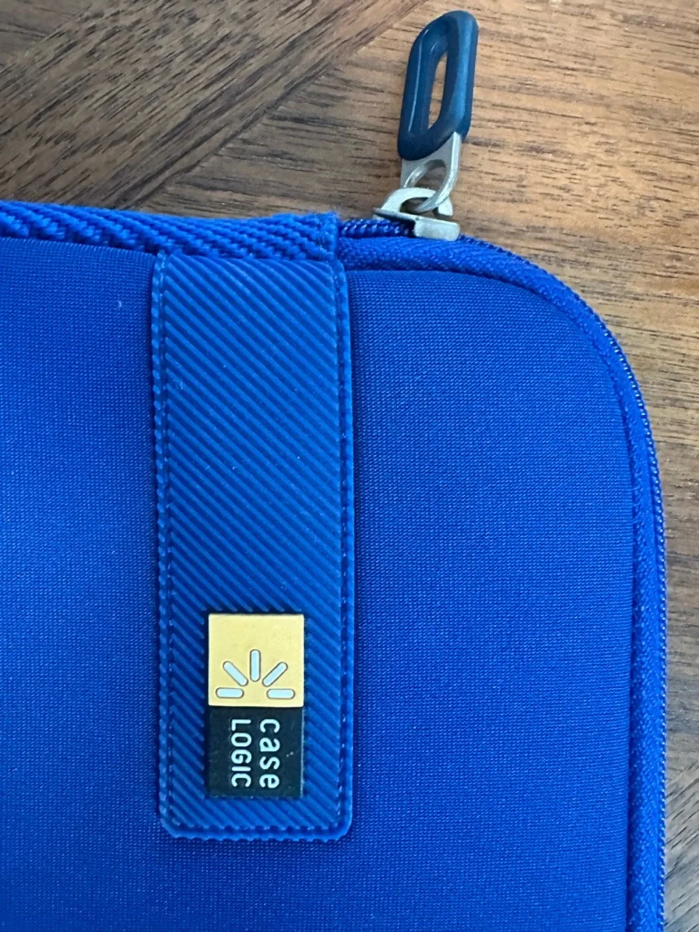 Royal Blue Neoprene Laptop Sleeve - Case Logic used in great condition